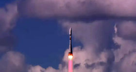 ببینید | آماده‌سازی موشک روسیه برای پرتاب ماهواره‌ ایرانی