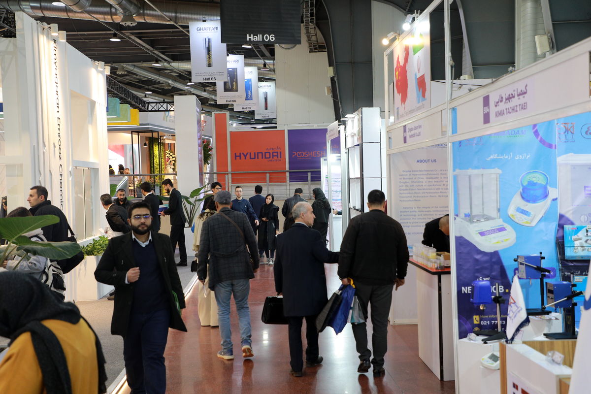 Visiting the Paint and Resin Exhibition: An Opportunity to Hear Challenges and Provide Solutions