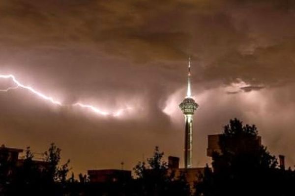 تهرانی ها آماده طوفان باشند