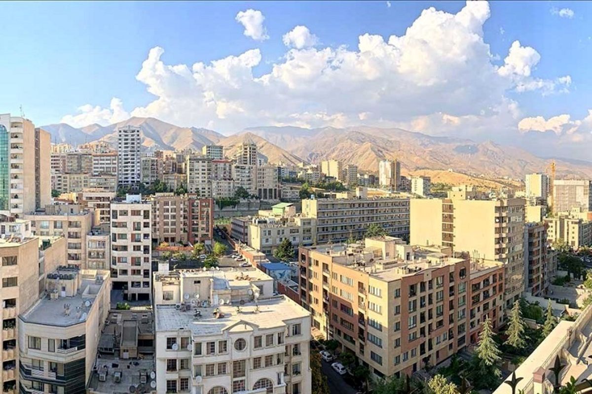 آپارتمان های ۱۰ ساله تهران با چه قیمتی معامله می شوند؟ + جدول 