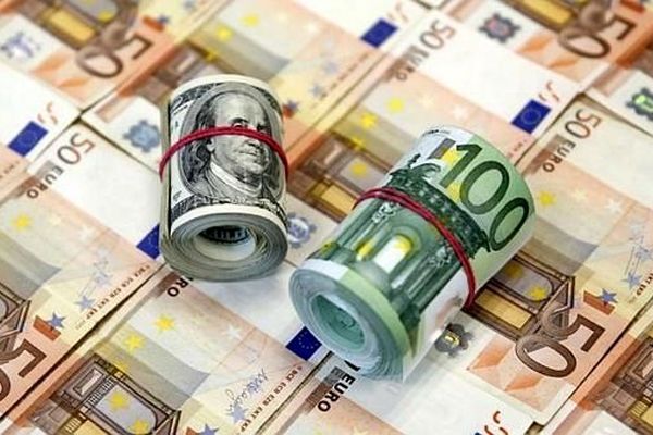 قیمت جدید یورو در بازار آزاد / یورو در صرافی ملی چند قیمت خورد؟ 