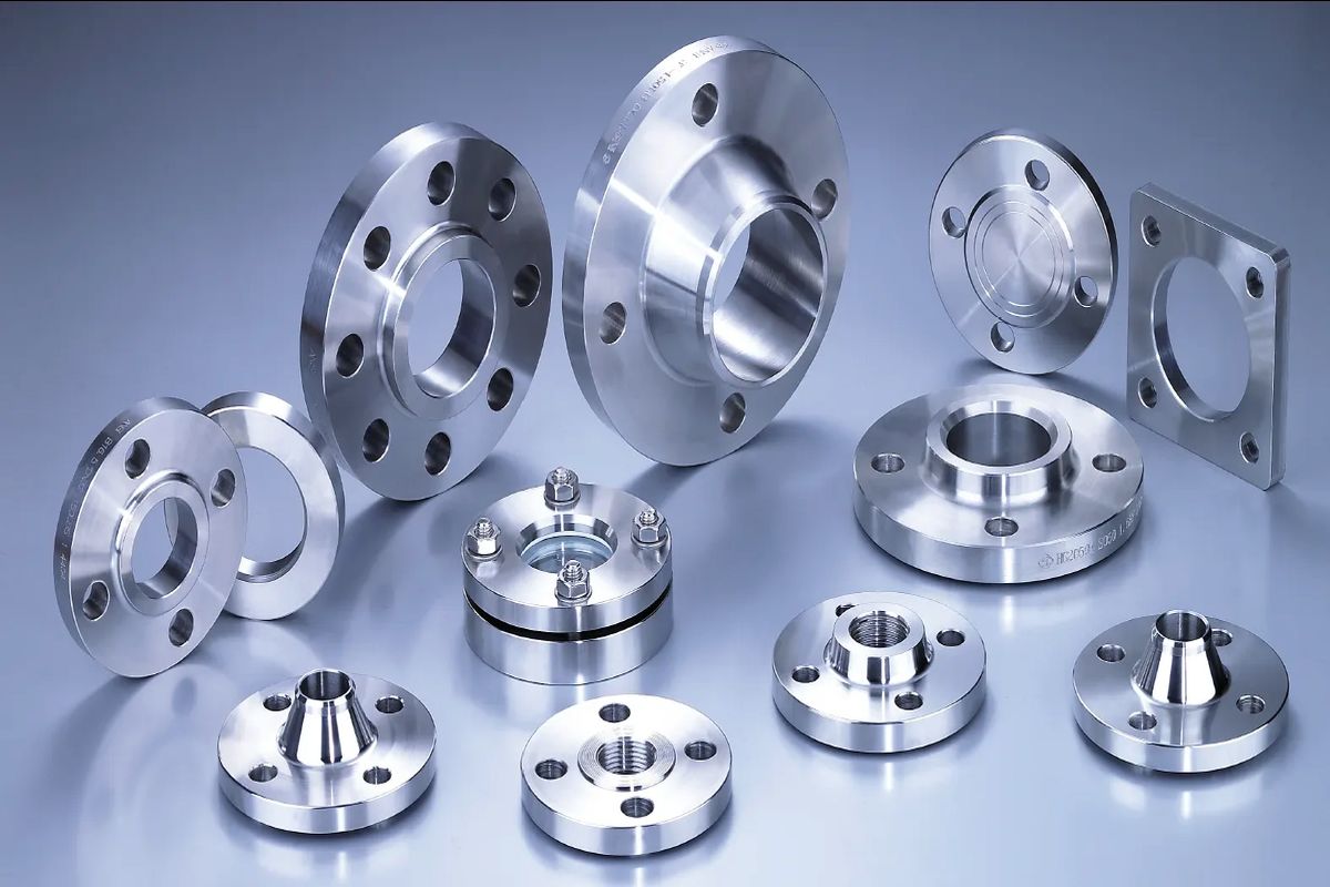 آشنایی با فلنج های صنعتی: از فلنج کور تا فلنج گلودار
