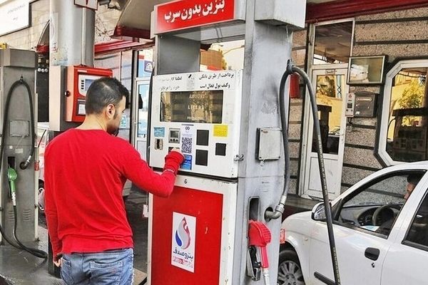 خطر تخصیص بنزین به هر کد ملی / سرنوشت قیمت بنزین چیست؟