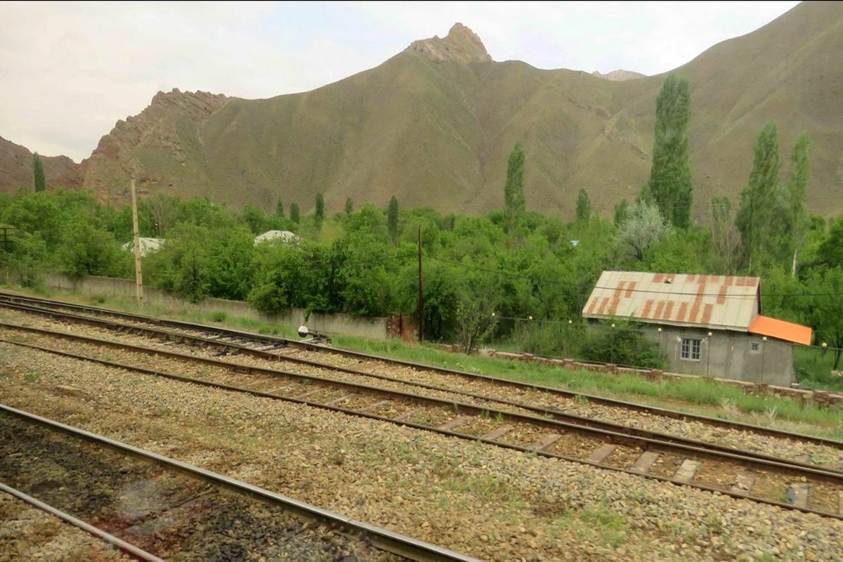 عملیات گاز رسانی به منطقه راه آهن روستای «مهاباد» در دستور کار 