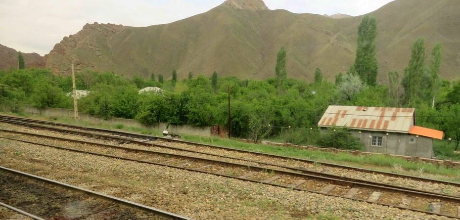 عملیات گاز رسانی به منطقه راه آهن روستای «مهاباد» در دستور کار 