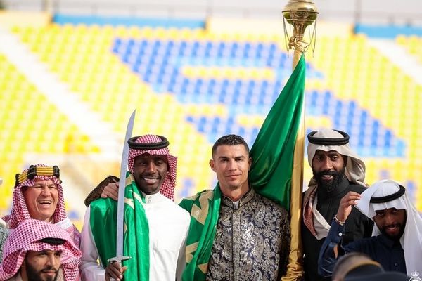 رونالدو و نیمار چقدر خرج روی دست عرب ها گذاشتند؟