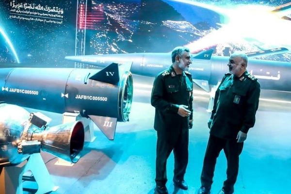 چرا موشک «فتاح» برای اسرائیل ترسناک است
