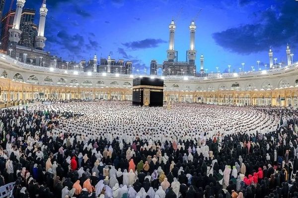 عربستان صدور ویزا برای حجاج ایرانی را ممنوع کرد