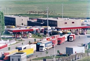 تراز تجاری کشور همچنان منفی است/ صادرات ۳۲ میلیارد دلاری در ۷ ماه