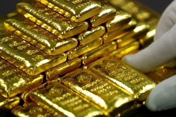 کاهش ناچیز قیمت طلا در بازارهای جهانی