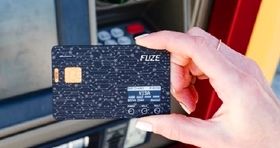 منتظر تغییر این کارت اعتباری باشید / آیا کارت های بانکی در یک کارت تجمیع می شود
