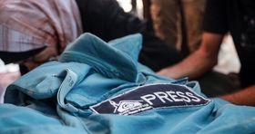 گاردین: غزه به گورستان خبرنگاران تبدیل شده است