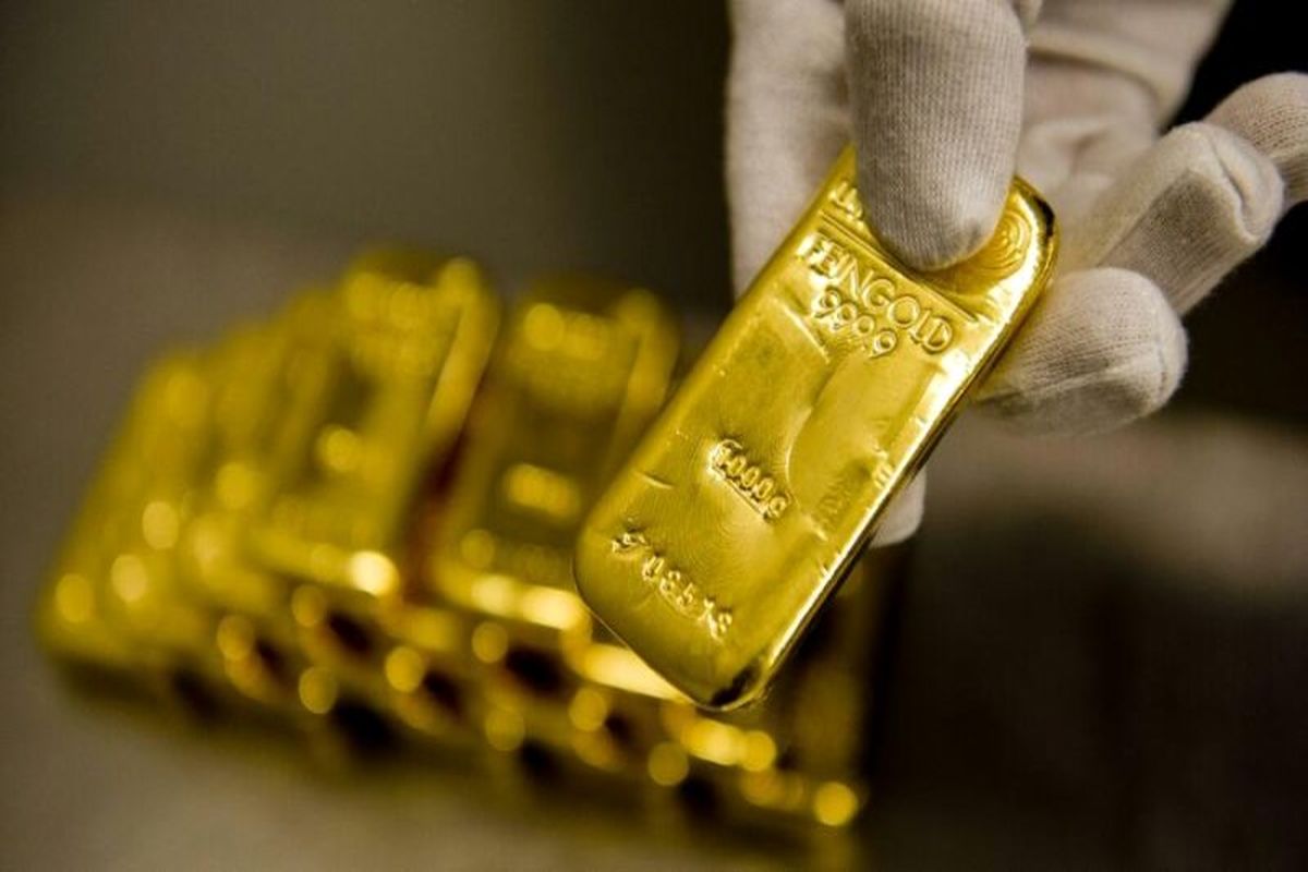 قیمت جهانی طلا  همچنان در سراشیبی سقوط