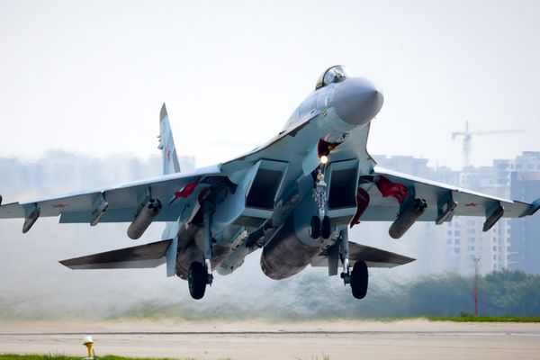 قدرت نمایی راهبردی ایران / خرید جنگنده های سوخو ۳۵ منتفی شد