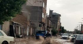 جاری شدن سیل در خوی
