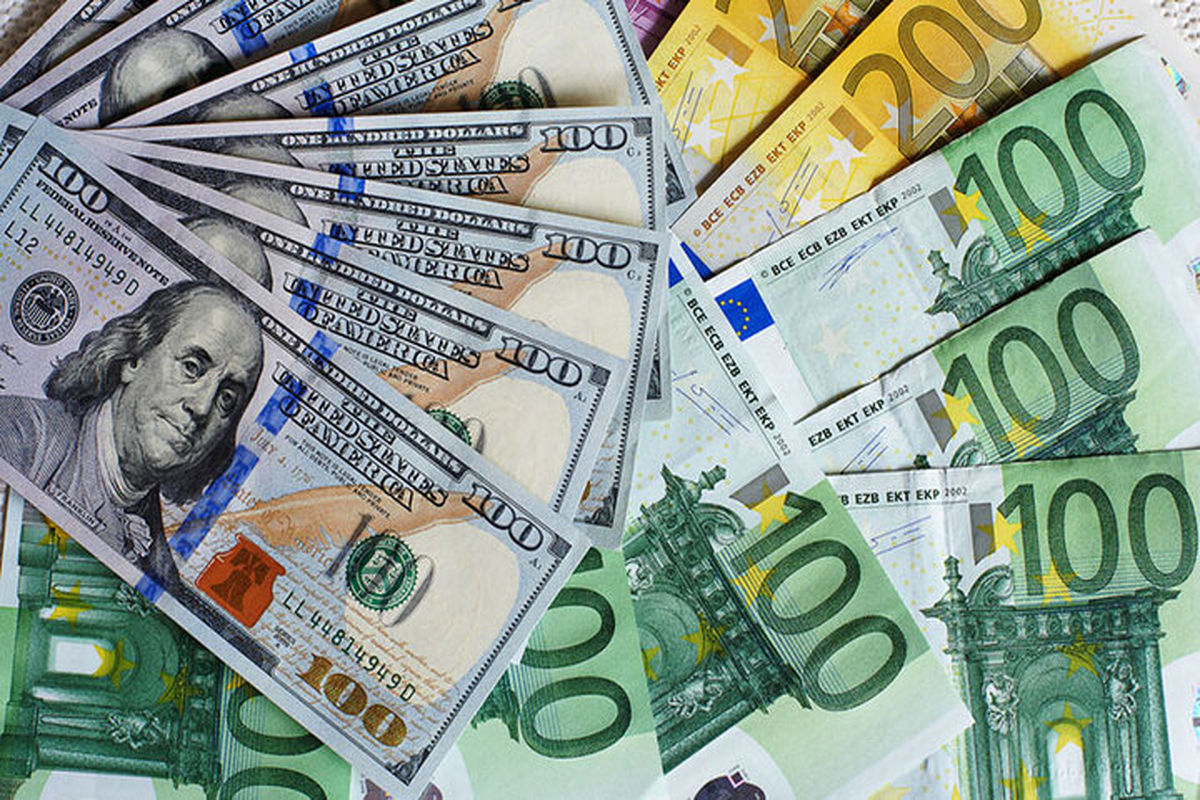 قیمت دلار و یورو در مرکز مبادله و صرافی‌ها یکشنبه 17 اردیبهشت