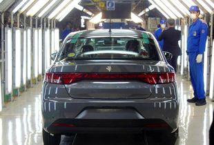 دلایل زیان انباشته ایران خودرو اعلام شد