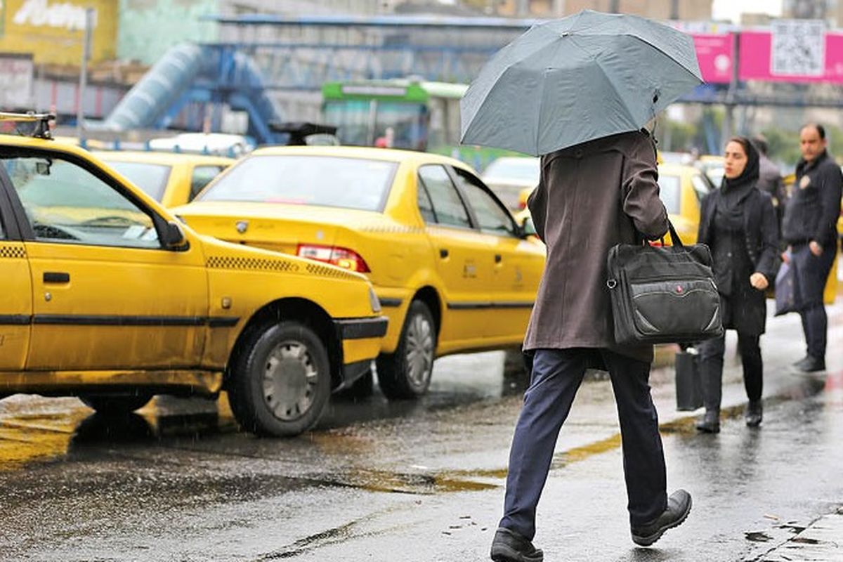 خبر باران به نفع راننده تاکسی‌ها شد / افزایش ۱۰ تا ۱۵ درصدی کرایه تاکسی