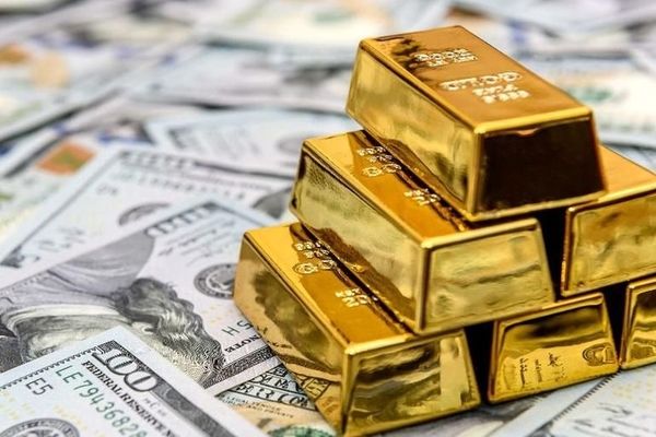 قیمت طلای جهانی بر مدار صعودی / جذابیت دلار آمریکا دو برابر شد