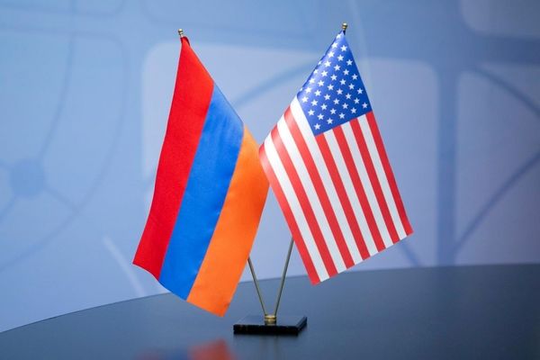 توافق سرنوشت ساز آمریکا و همسایه ایران به امضا رسید