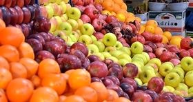 این میوه به کیلویی ۹۹ هزار تومان رسید / لیست قیمت انواع میوه