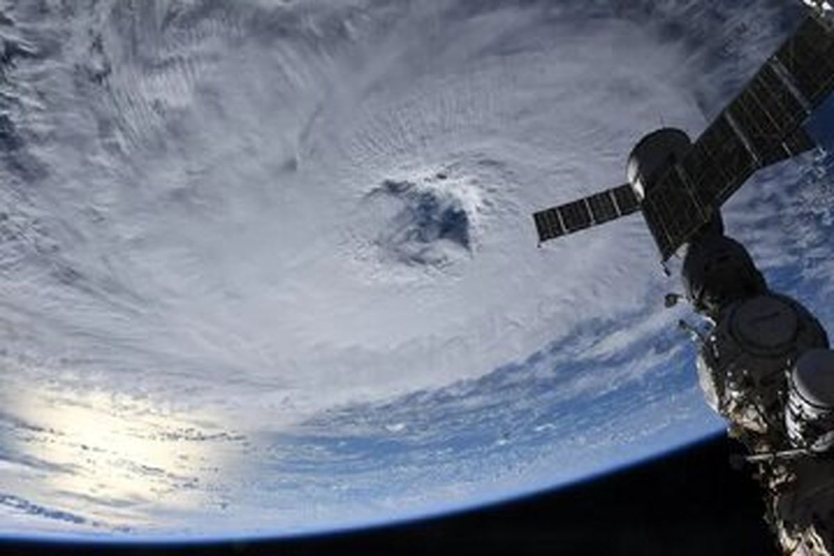 انتشار تصویر شگفت‌ انگیز یک توفان ترسناک از فضا