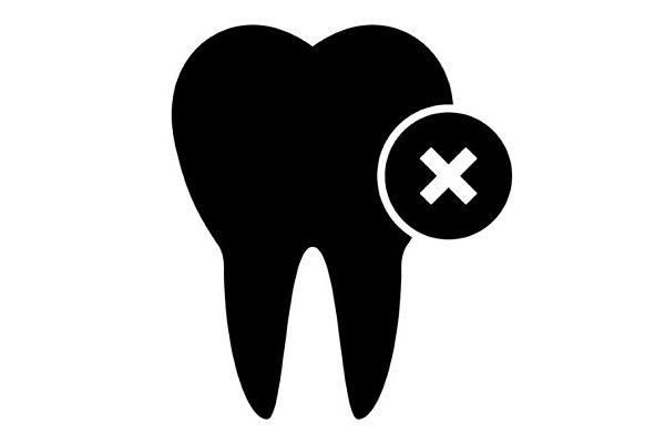 ۴ درمان خانگی سیاه شدن بین دو دندان + علائم و ۲ علت اصلی آن