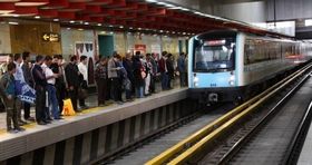 تهرانی ها، رکورد متروسواری را شکستند / جابه جایی ۴۱۱ میلیون نفر در متروی پایتخت