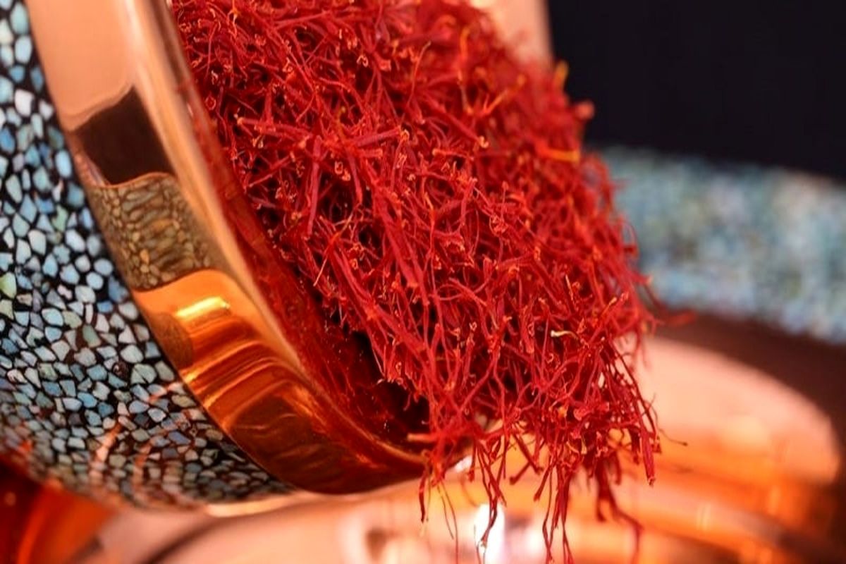 قیمت زعفران به کیلویی ۱۰۷ میلیون تومان رسید! 