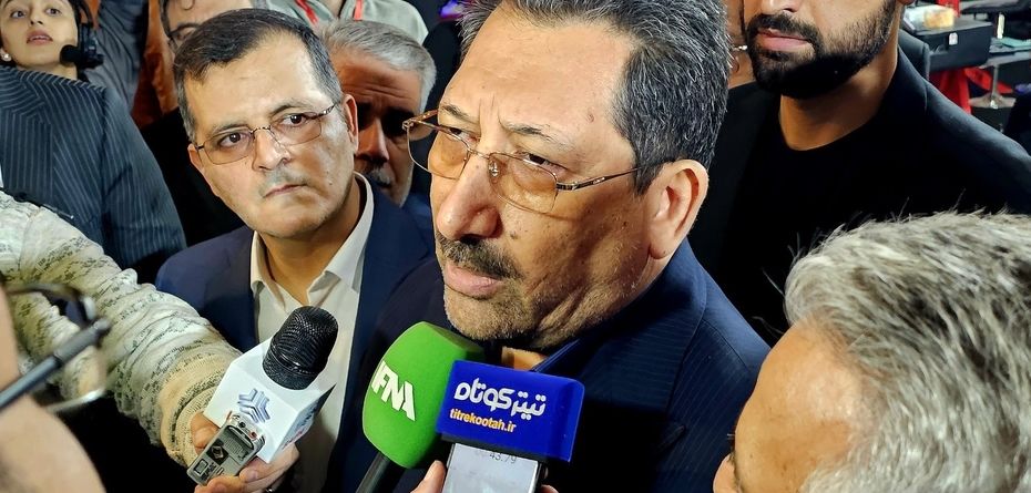 بیک زاده خبر داد: واکنش پزشکیان و اتابک به نمایشگاه های کانماین و صنعت